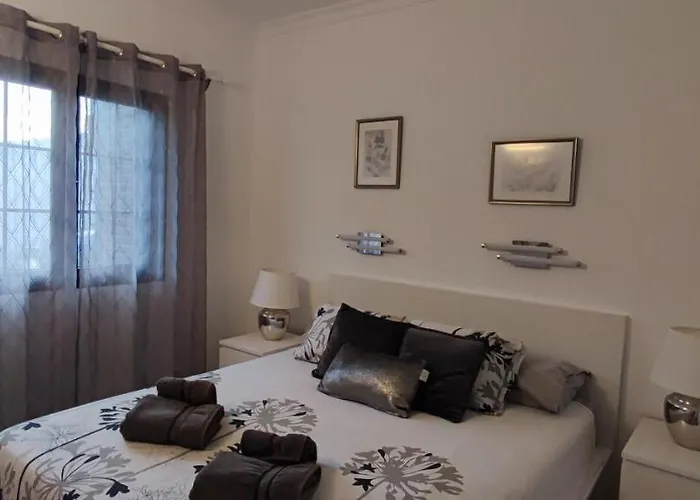 Gibshouses Playa Bastian * كوستا تاغيسي